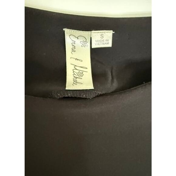 Emma & Michele Black Cape Batwing Sleeve Shift Dress Size Small - Picture 4 of 4